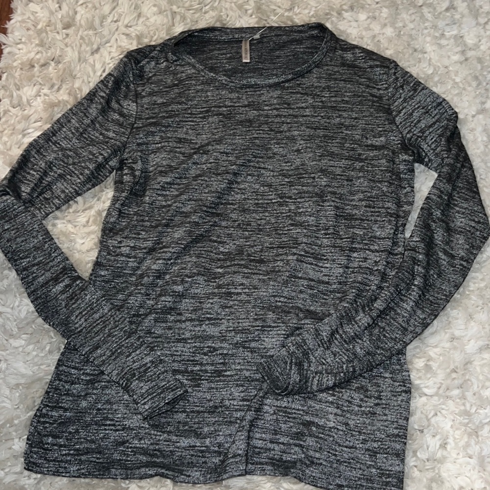 NWOT banana republic long sleeve